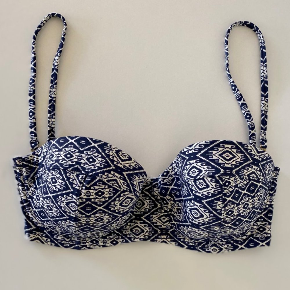 J. Crew Ikat Balconette Swimsuit Top (32D)